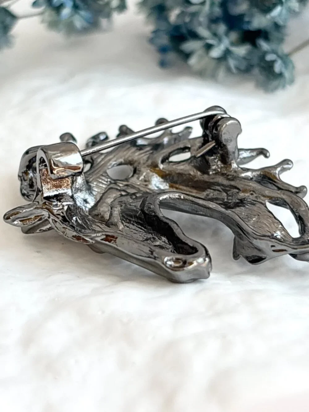 Horse Head Figural Billowing Mane Silver Toned Textured VIntage Insp Brooch Pin